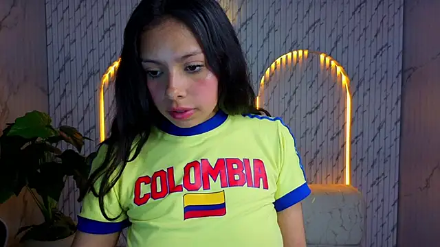 samantha tx  online show from June 18, 2026, 9:25 am
