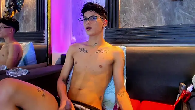 Brianhot0F online show from June 24, 2026, 12:26 pm