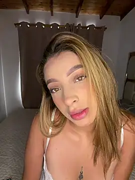 Snapshot of Sofiaacam chatting on August 7, 2026, 12:51 pm Sofiaacam online show from August 7, 2026, 12:51 pm