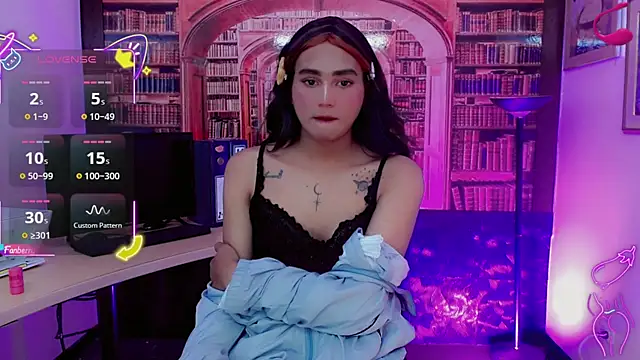 Kimberly Lopez online show from June 26, 2026, 3:33 am