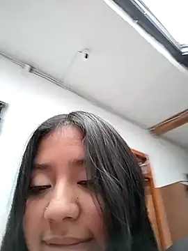 Amber Herrera online show from June 5, 2026, 2:12 pm