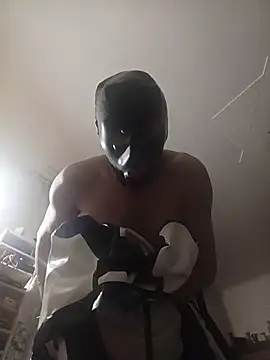 RubberFetischem online show from July 28, 2026, 1:32 pm