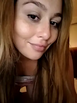 candice1994 online show from July 2, 2026, 8:59 pm