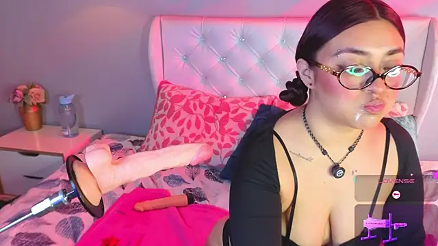 ginger honey  online show from July 16, 2026, 1:06 pm