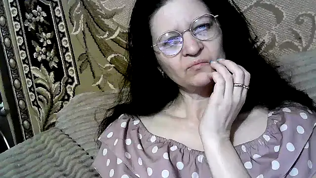 Dear Annet online show from July 13, 2026, 10:12 pm