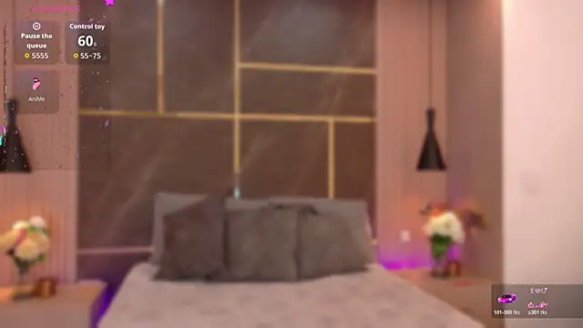 Charlotte-Brandt online show from June 25, 2026, 4:01 am