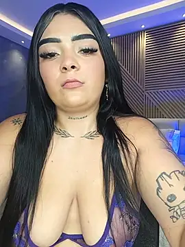 inaya khalifaa online show from June 18, 2026, 9:52 pm