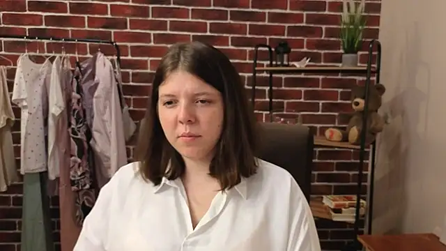 DebraaGraham online show from June 9, 2026, 10:38 am