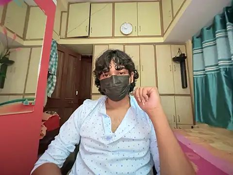 daddyyash 25 online show from June 13, 2026, 5:44 pm