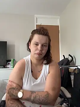 Snapshot of Heavenly-Haven chatting on June 13, 2026, 2:48 pm Heavenly-Haven online show from June 13, 2026, 2:48 pm