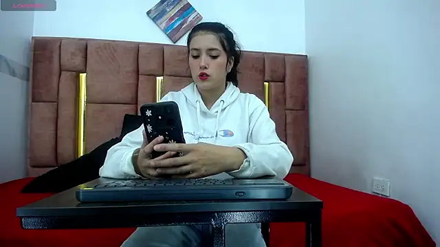 MIA COINS online show from June 25, 2026, 4:12 am
