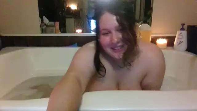 Snapshot of XRoxy_ThorneX chatting on July 3, 2026, 10:38 pm XRoxy ThorneX online show from July 3, 2026, 10:38 pm