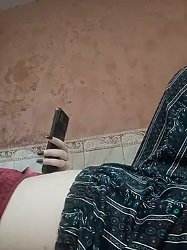 Snapshot of Miss-cutee chatting on August 3, 2026, 7:40 am Miss-cutee online show from August 3, 2026, 7:40 am