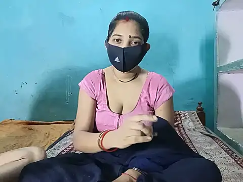 Cute kirti777 online show from June 14, 2026, 5:59 pm