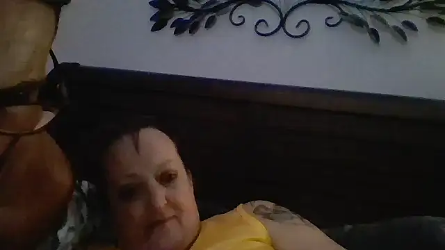 purplecarnation online show from June 14, 2026, 9:33 am