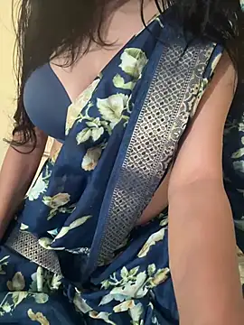 Aishu  Reddy online show from June 8, 2026, 9:42 am