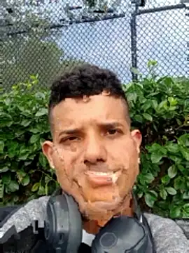 carlos0204 online show from June 6, 2026, 4:55 pm