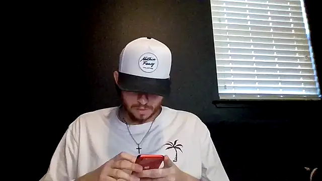 Snapshot of Mikecloudyhawk chatting on July 6, 2026, 3:03 pm Mikecloudyhawk online show from July 6, 2026, 3:03 pm