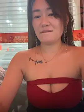 mollymm online show from July 18, 2026, 12:42 pm