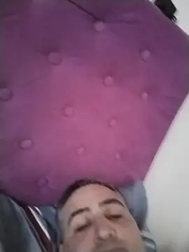 sedentalmaduro online show from June 14, 2026, 2:08 pm