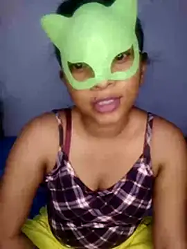 Snapshot of sldoni chatting on June 25, 2026, 11:20 pm sldoni online show from June 25, 2026, 11:20 pm