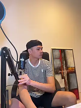 Snapshot of clarkdangerous chatting on June 15, 2026, 12:13 am clarkdangerous online show from June 15, 2026, 12:13 am