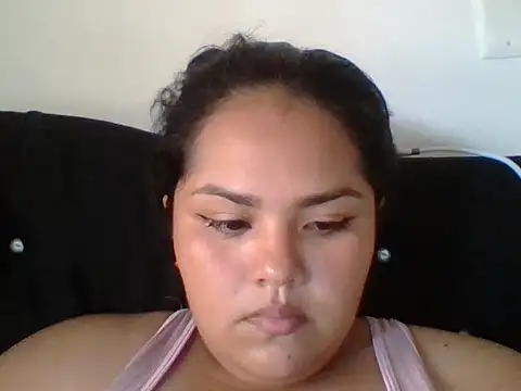 MiaBloom0 online show from July 28, 2026, 6:20 pm