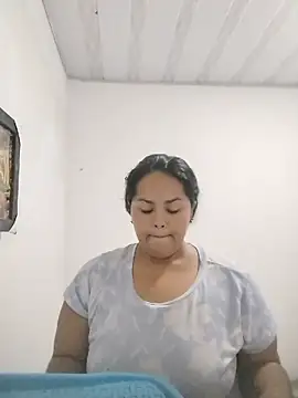 MiaBloom0 online show from July 29, 2026, 2:04 pm