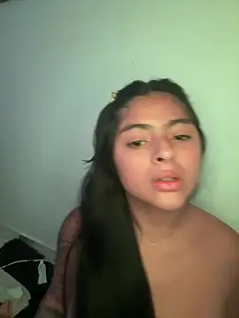 Snapshot of canelareina chatting on July 31, 2026, 11:04 pm canelareina online show from July 31, 2026, 11:04 pm
