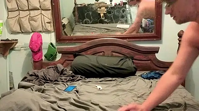 butttslut online show from June 16, 2026, 1:52 am