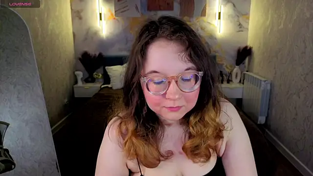 Aleks-casterrr online show from June 10, 2026, 5:23 pm