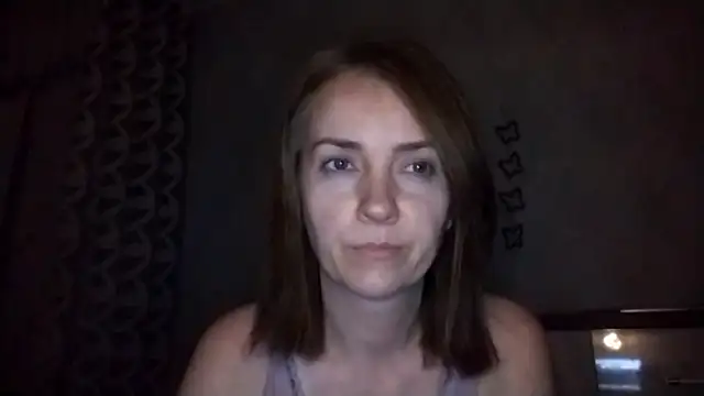 Snapshot of JenniferAlone chatting on July 29, 2026, 8:29 pm JenniferAlone online show from July 29, 2026, 8:29 pm