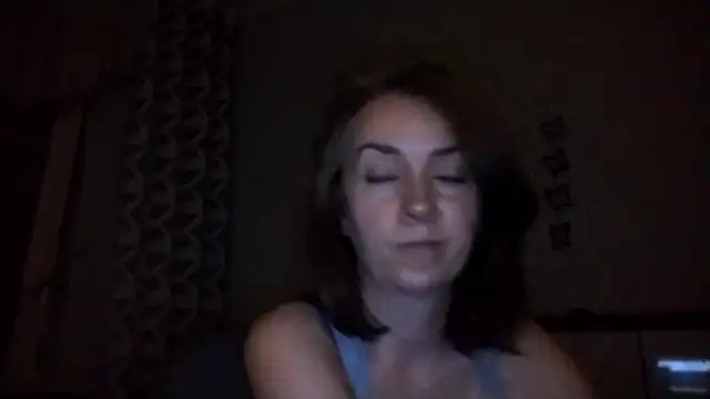 Snapshot of JenniferAlone chatting on July 31, 2026, 8:41 pm JenniferAlone online show from July 31, 2026, 8:41 pm