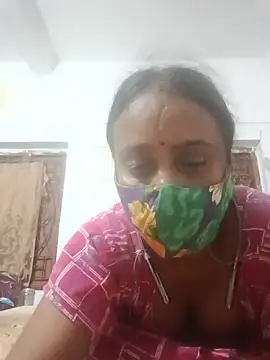 Snapshot of Simi-hot-boudi chatting on July 3, 2026, 5:19 pm Simi-hot-boudi online show from July 3, 2026, 5:19 pm