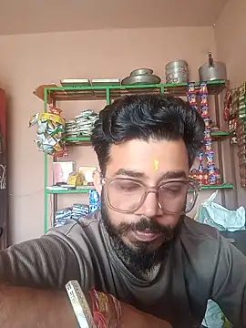 Desindianbull69 online show from June 12, 2026, 3:27 am