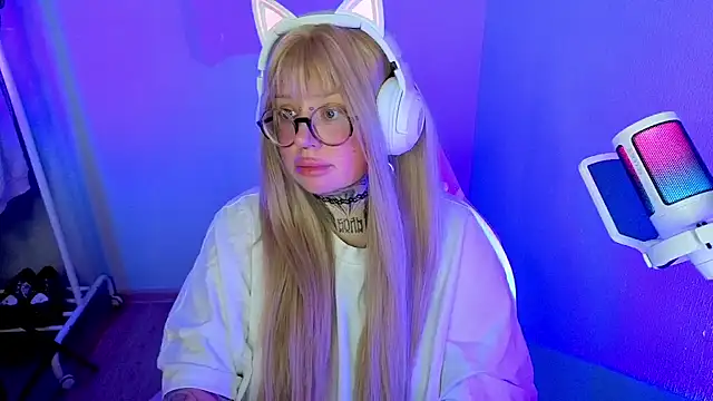 Chiibis online show from July 27, 2026, 2:57 pm