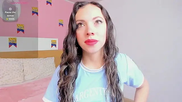AshleyBenoitt online show from July 11, 2026, 1:14 pm