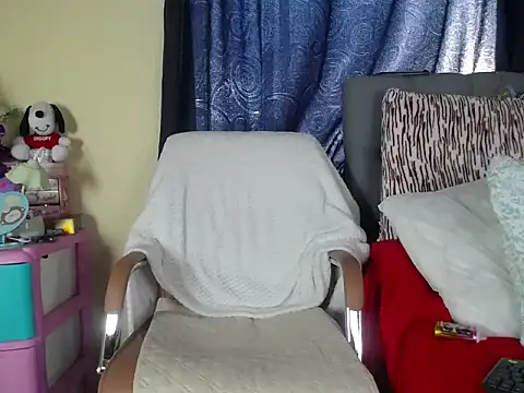 ivi queen online show from June 29, 2026, 10:32 pm