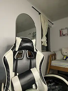 Selenyx 3 online show from July 29, 2026, 1:59 am