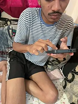 samyuthtwink online show from July 29, 2026, 8:34 am