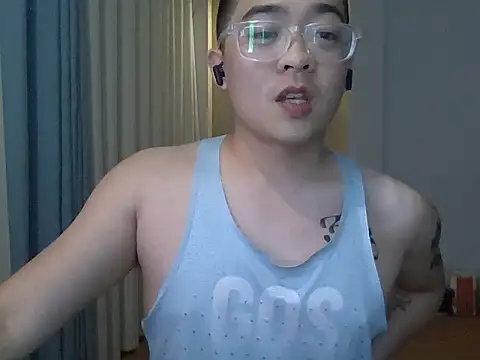 iamtobias online show from June 9, 2026, 4:18 pm