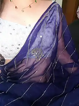 Snapshot of Sharma_Priya chatting on June 22, 2026, 6:05 pm Sharma Priya online show from June 22, 2026, 6:05 pm