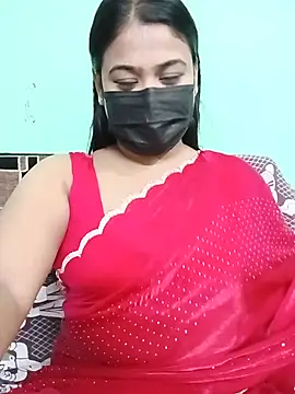 Snapshot of Sweathatamil chatting on July 16, 2026, 5:19 pm Sweathatamil online show from July 16, 2026, 5:19 pm
