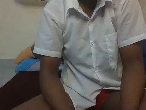 Sweet-cherrry online show from July 13, 2026, 2:14 am