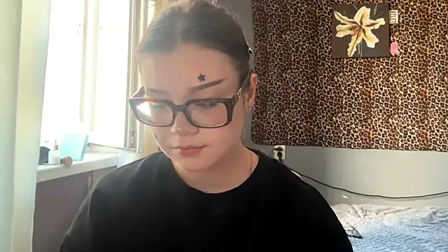 StellaCors online show from August 7, 2026, 2:08 pm