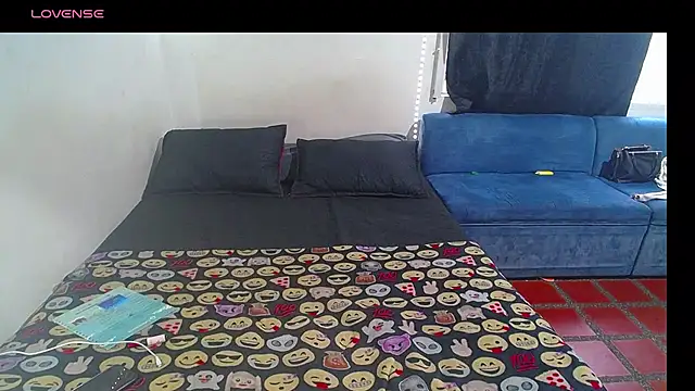 Snapshot of karyblushhh chatting on July 8, 2026, 10:03 pm karyblushhh online show from July 8, 2026, 10:03 pm
