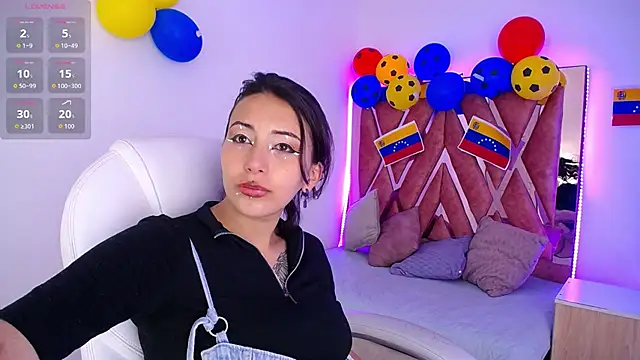 Camiila  1 online show from June 25, 2026, 11:37 am
