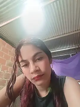 Snapshot of dulce_amber21 chatting on July 9, 2026, 12:31 pm dulce amber21 online show from July 9, 2026, 12:31 pm