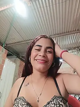 Snapshot of dulce_amber21 chatting on July 21, 2026, 12:40 pm dulce amber21 online show from July 21, 2026, 12:40 pm