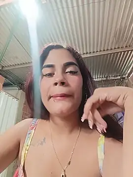 Snapshot of dulce_amber21 chatting on July 23, 2026, 1:31 pm dulce amber21 online show from July 23, 2026, 1:31 pm